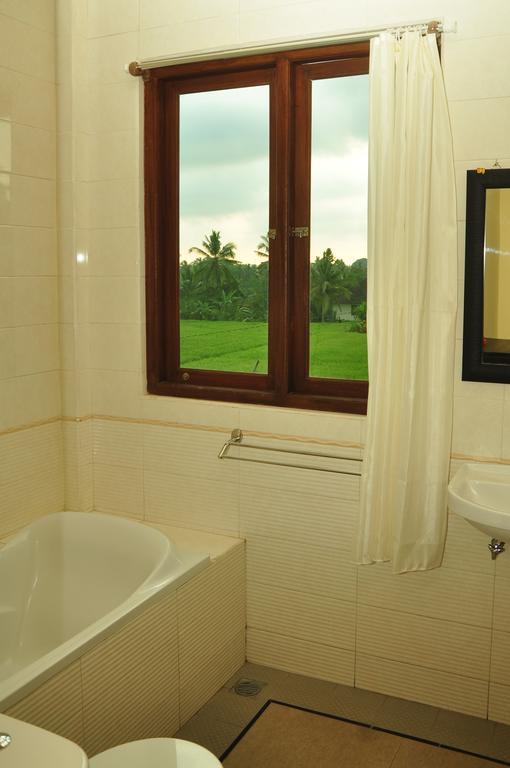 Three Dewi'S Guest House Убуд Стая снимка